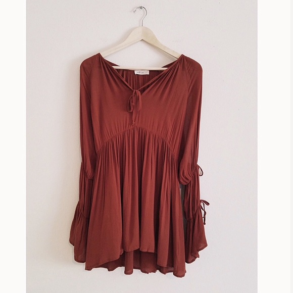 ✨HP✨Burnt Orange Slit Sleeve Tunic Top - Picture 6 of 6